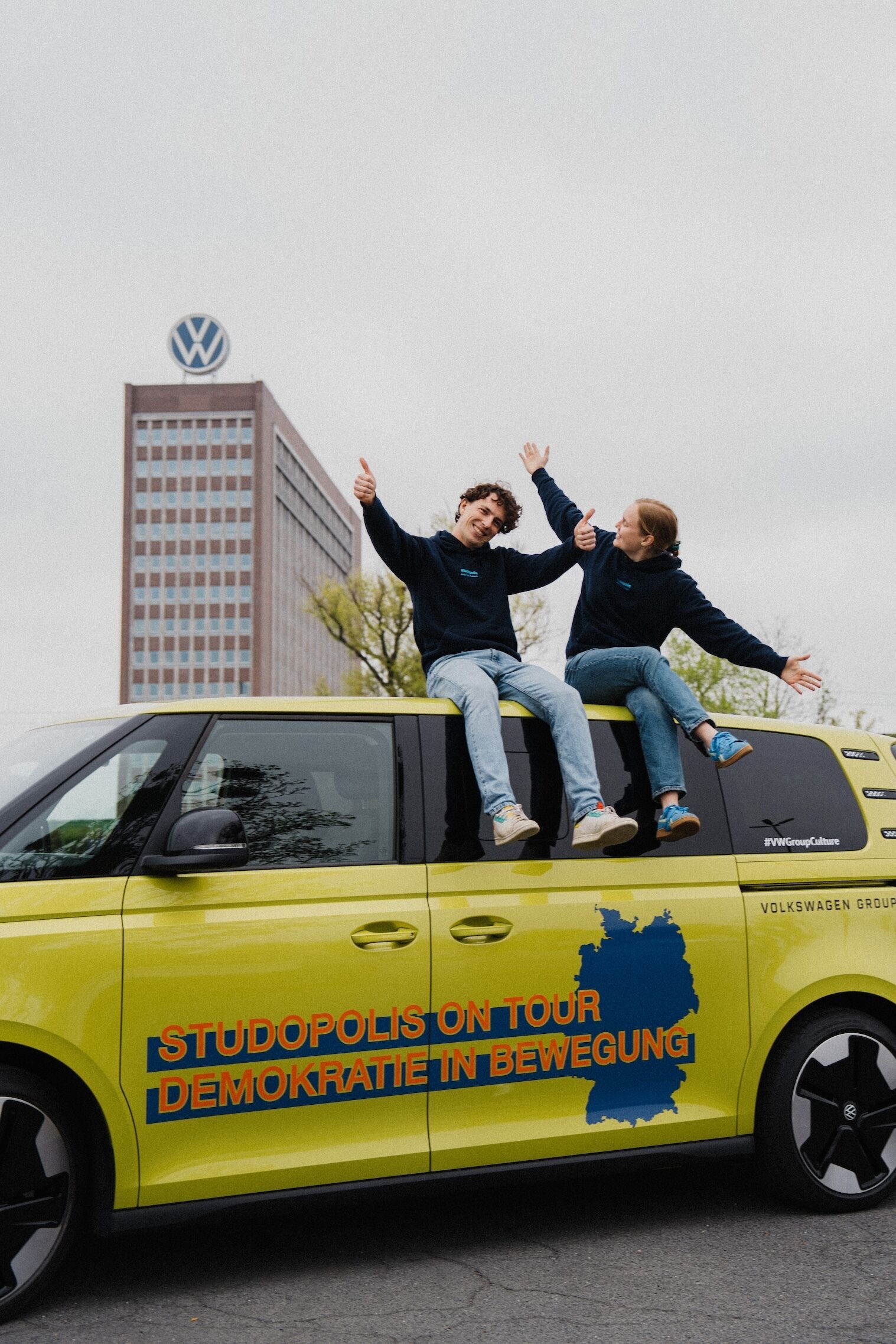 Volkswagen Group begleitet STUDOPOLIS e.V.: Gemeinsam unterwegs für die Demokratie