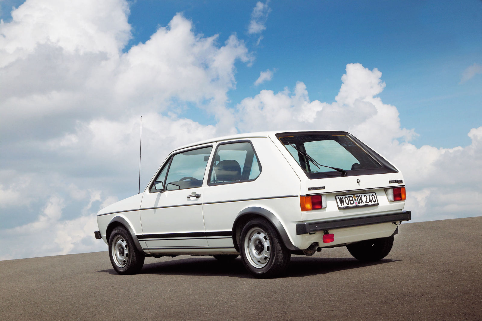 Exterieur: Standards, Golf GTI 1976
