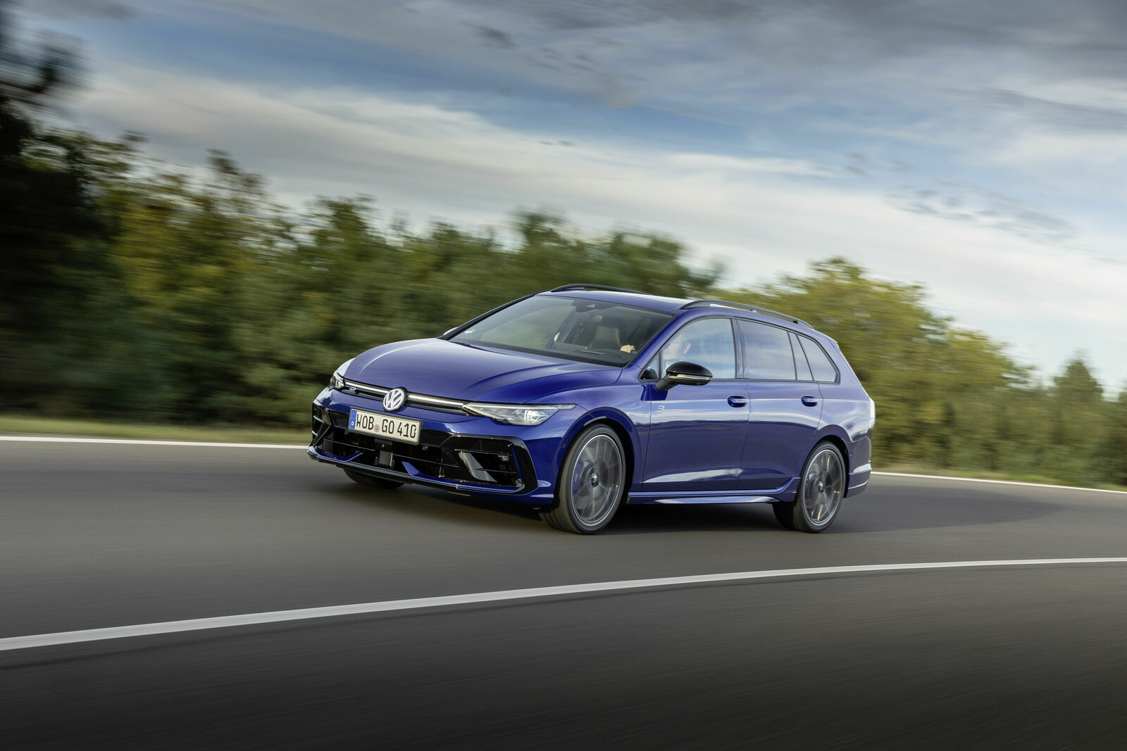 Volkswagen Golf R Variant